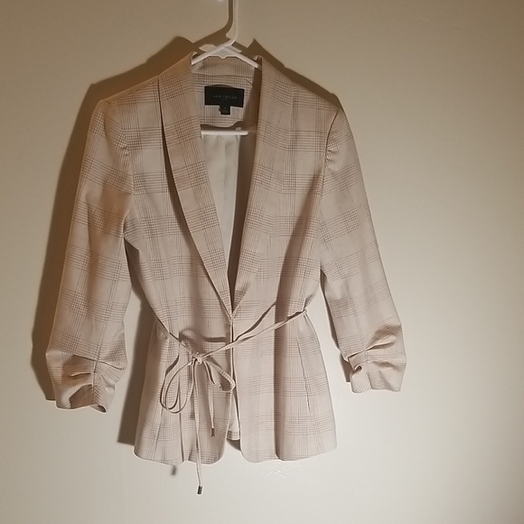 Ann Taylor Jackets & Blazers - Ann Taylor Cream Wrap Blazer with Shawl Lapels